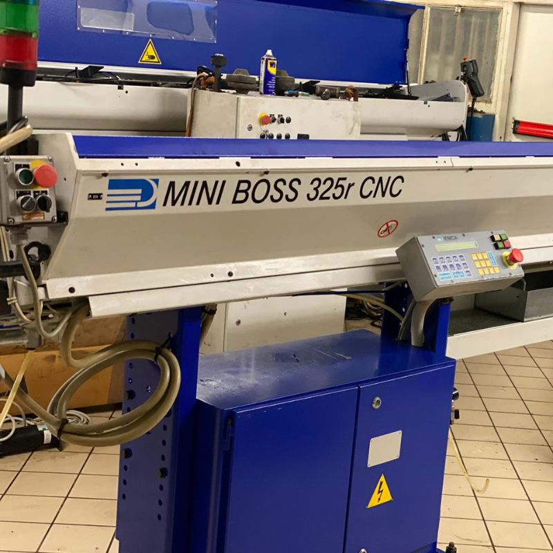 IEMCA MINI BOSS 325 CNC usato — Caricatori di barre disponibile a magazzino